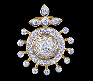 Traditional Diamond Jewellery 011